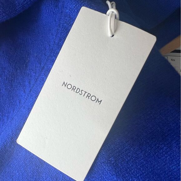 Nordstrom Crewneck Cashmere Sweater Blue Small NEW MSRP $149 - Picture 6 of 7